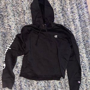 champion cropped hoodie